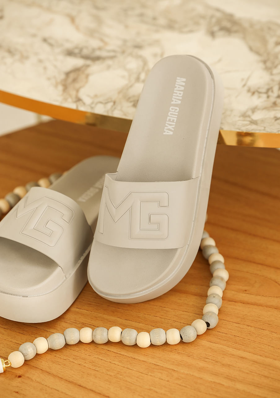 Chinelo slide – Branco