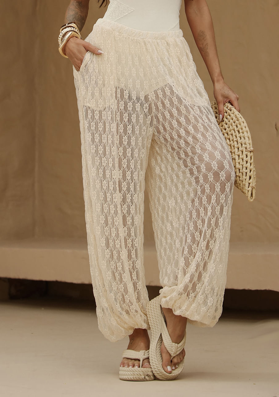 Calça bombacha aladim renda